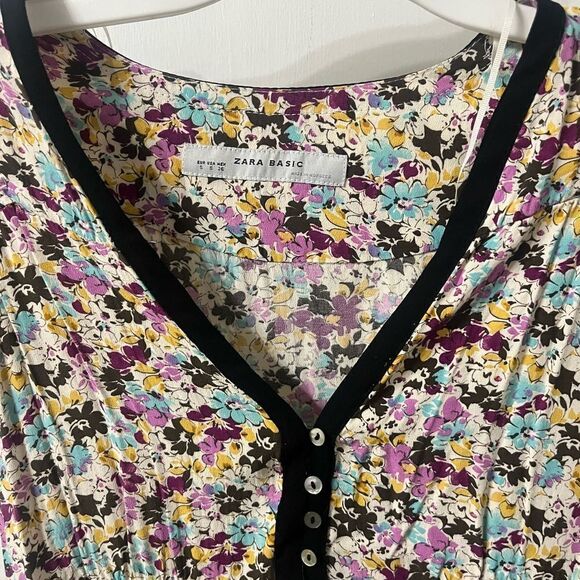 Zara Black and Cream Floral Cap Sleeve Dress - Picture 2 of 3